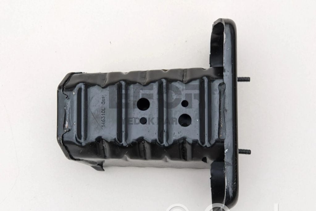 TOYOTA YARIS SOL  ÖN TAMPON DEMİR 2006-2009 57014-0D010-TAW