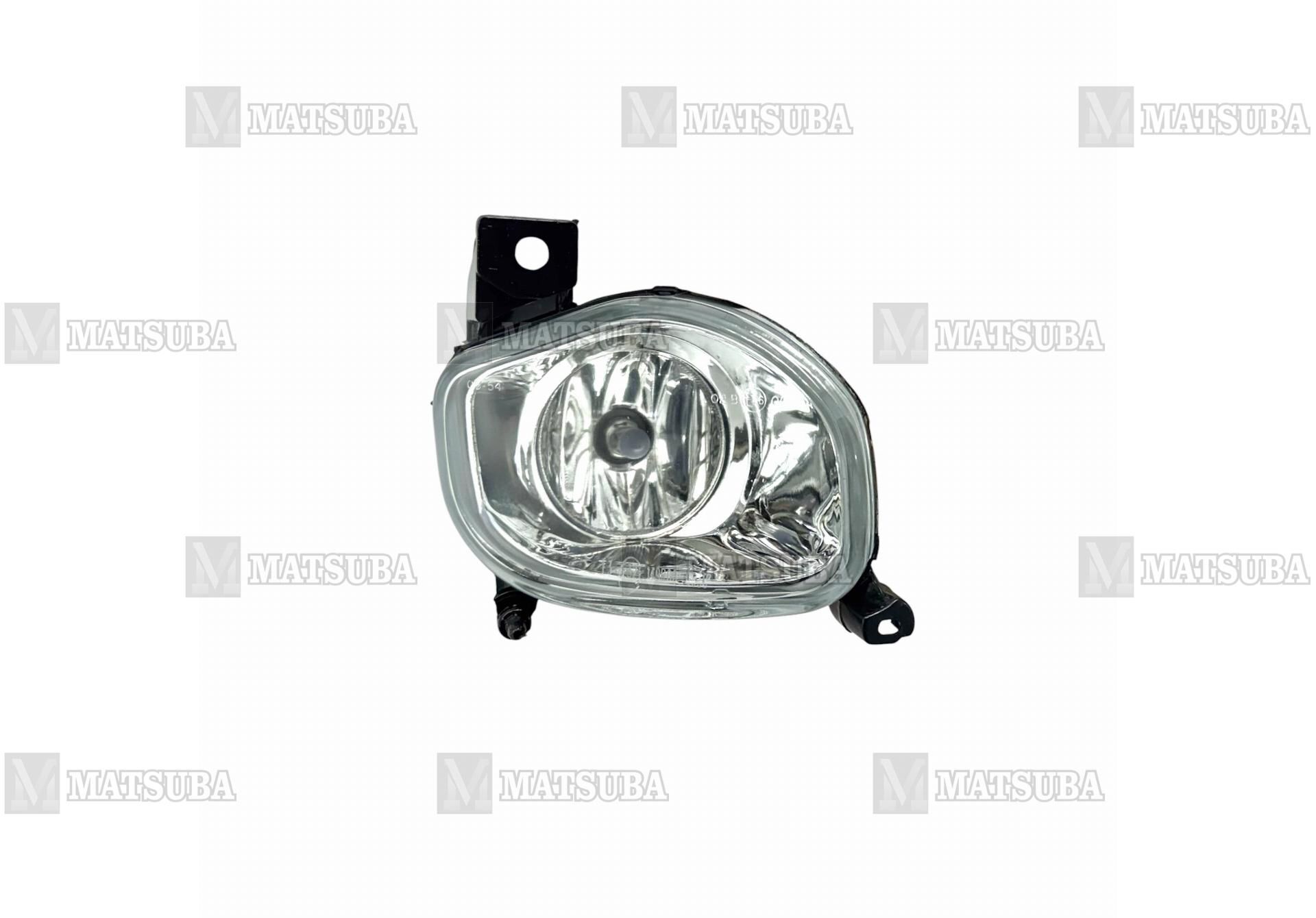 TOYOTA AVENSIS SAĞ ÖN SİS LAMBASI 2003-2005