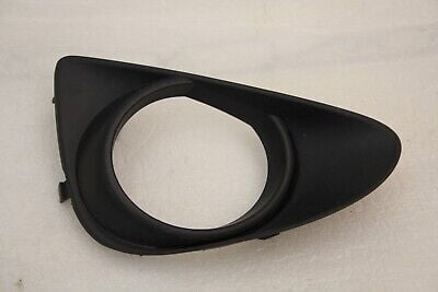 TOYOTA YARIS SAĞ ÖN SİS FAR KAPAK SİSLİ 2009-2011