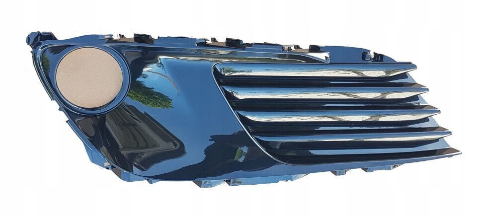 TOYOTA AURIS SOL ÖN SİS FAR ÇERÇEVE SİSLİ 2015-2018