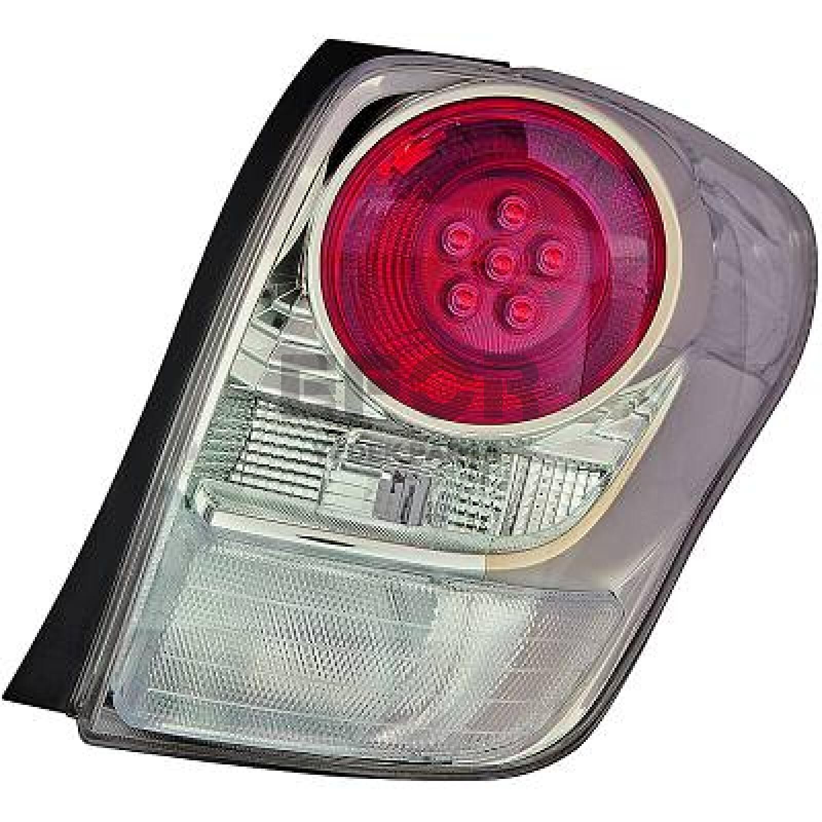 TOYOTA VERSO SAĞ ARKA STOP 2012-2016 81551-0F130-ULO