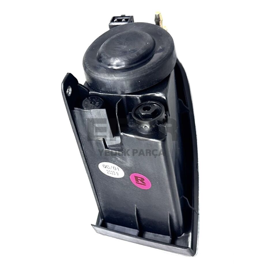 TOYOTA AVENSIS SAĞ ÖN SİS FARI 1998-2000 81210-05040-MTS