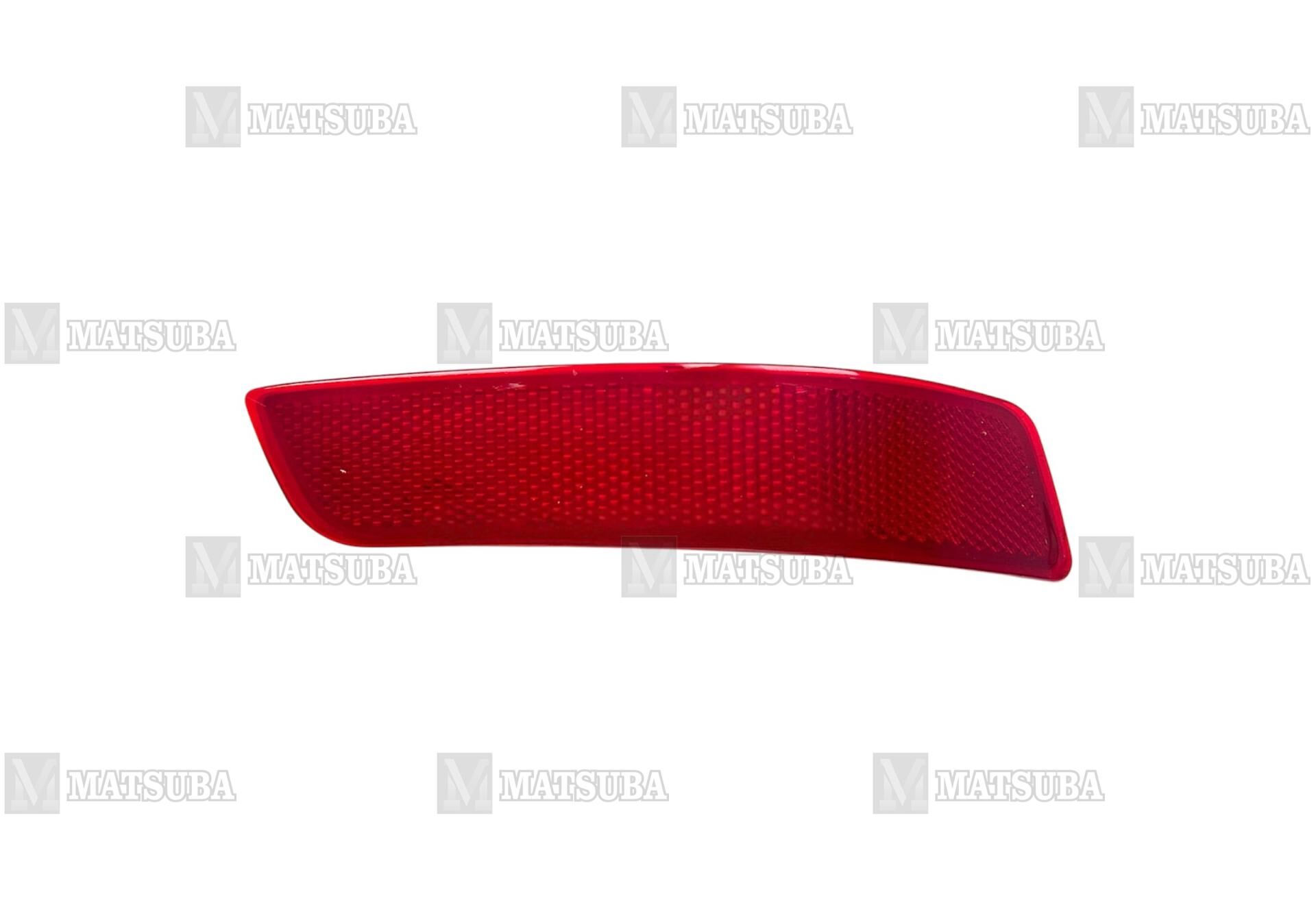 TOYOTA AURİS SAĞ ARKA TAMPON REFLEKTÖR 2014-2017