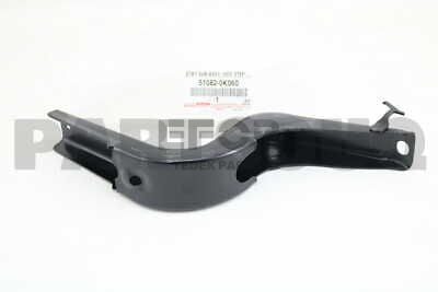 TOYOTA HILUX SOL YAN BASAMAK TAŞICIYI 2019-2024 51082-0K060-ORJ