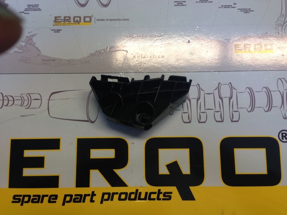 TOYOTA COROLLA SAĞ ARKA STOP BRAKETİ 2007-2012