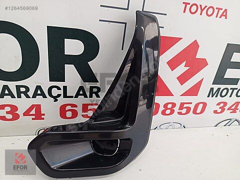 TOYOTA HILUX SOL ÖN SİS ÇERÇEVE SİSSİZ  2021-2024 52128-YP120-PSN