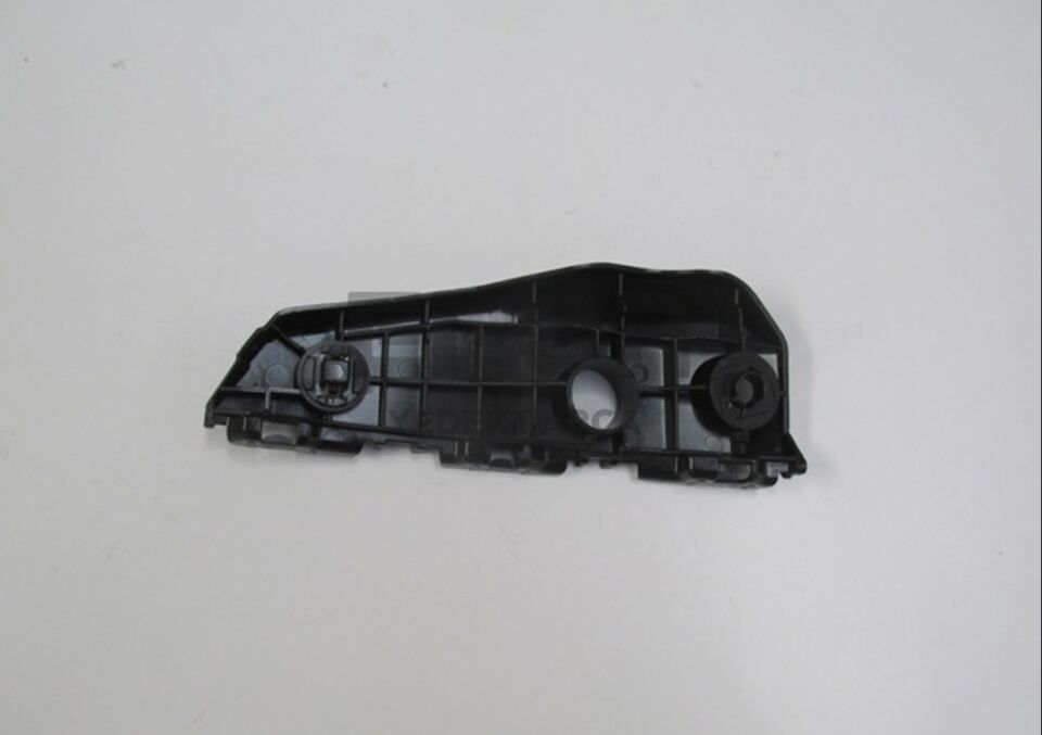 TOYOTA AURIS SAĞ ÖN TAMPON BRAKET 2007-2010 52535-02040-MHR