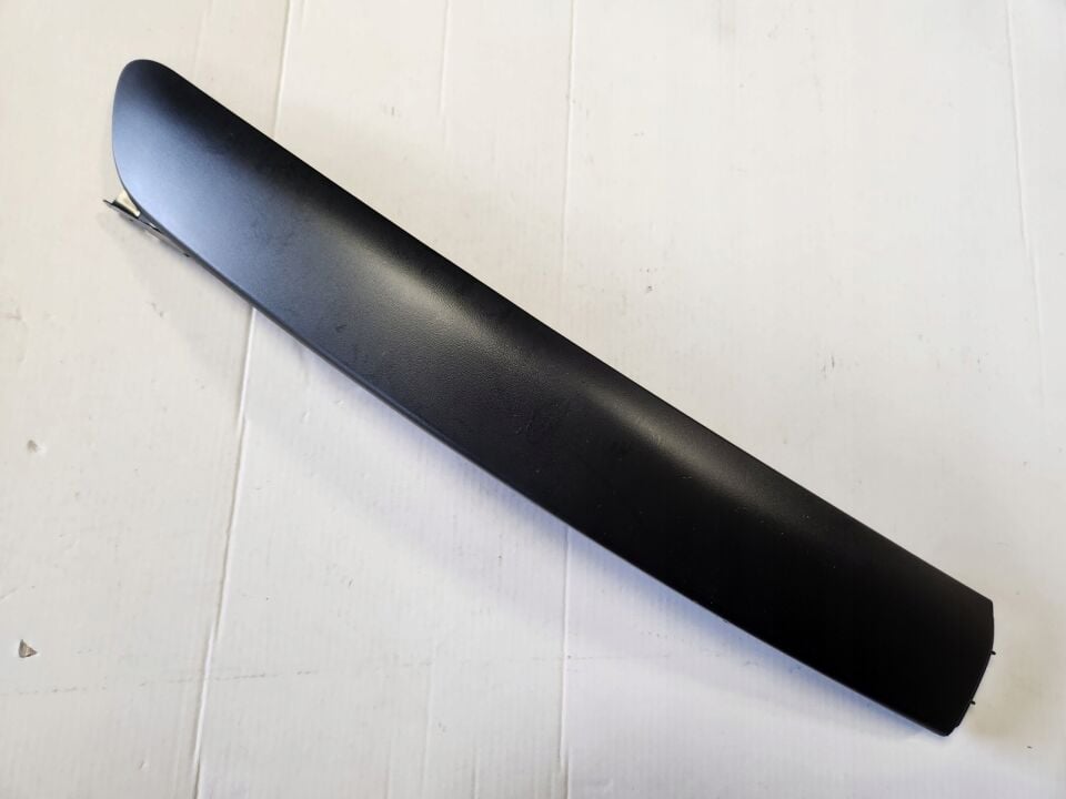 TOYOTA YARIS SAĞ ÖN TAMPON BANDI KISA DAMLA GÖZ 2002-2006