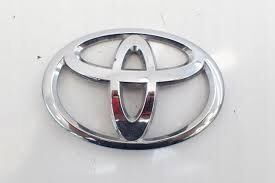 TOYOTA YARIS ARKA BAGAJ AMBLEMİ 2010-2012