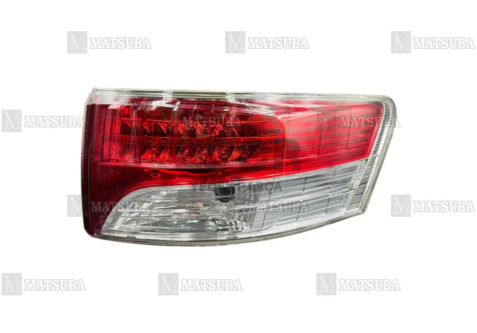 TOYOTA AVENSİS SAĞ ARKA DIŞ STOP  2010-2012 81550-05270-MTS