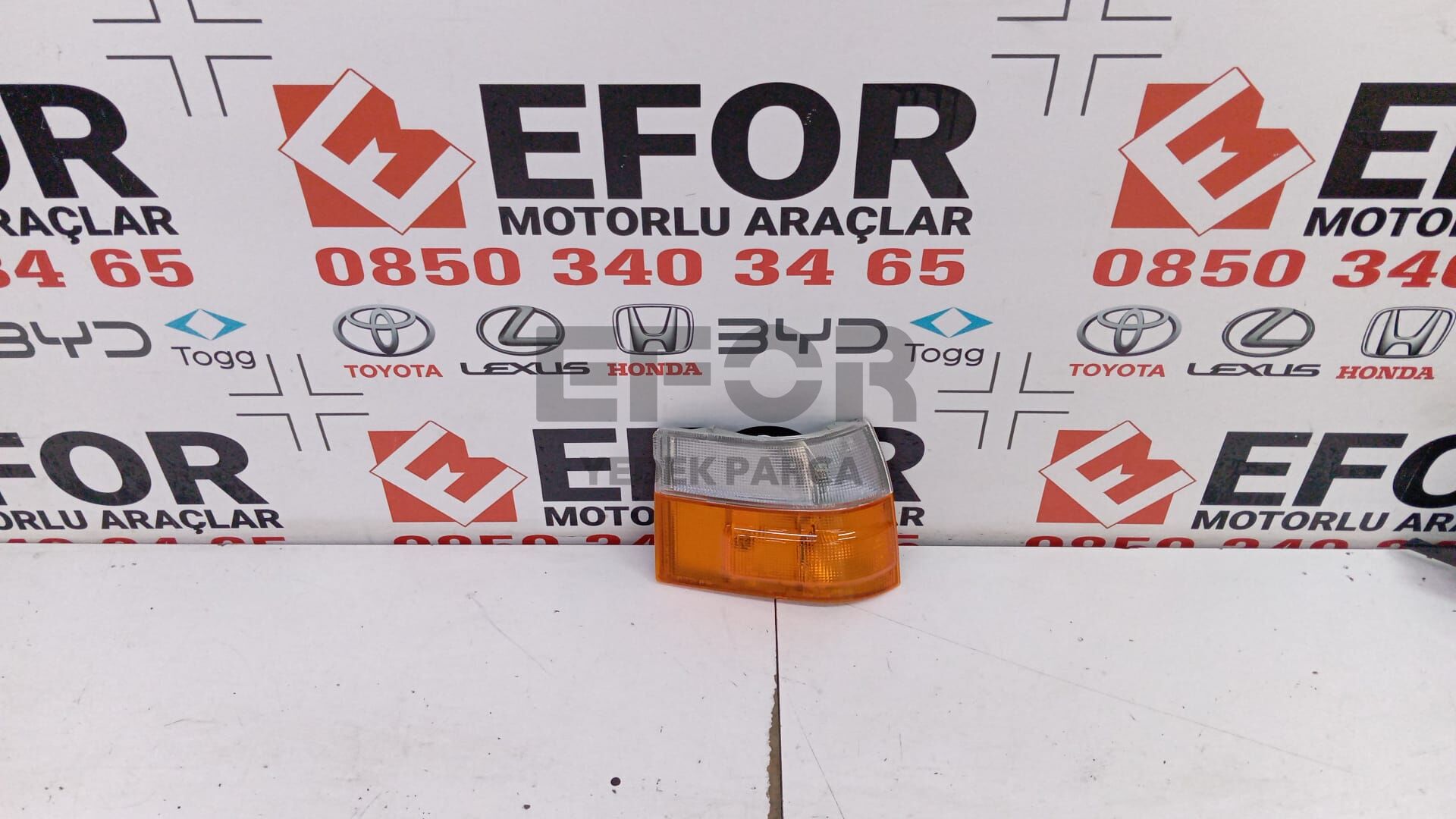 TOYOTA HIACE SAĞ SİNYAL 1992-1995 81510-26040-ORJ