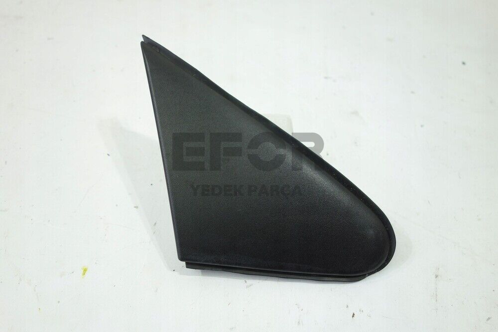 TOYOTA AURIS SAĞ AYNA ÜÇGEN 2013-2018 60117-02110-ORJ